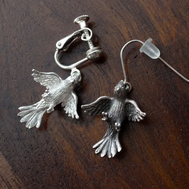 【Marship】日本銀飾品牌 鸚鵡耳環 展翅飛翔款 925純銀 亮銀款 針式耳環(耳環)