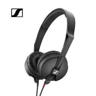 Sennheiser 森海塞爾 HD 25 Light 輕量頭戴式有線耳機，專為監聽設計，重量僅 120g，靈敏度達 120dB，提供清晰音質與舒適配戴。支援 3.5mm 輸入端子，150cm 線長，無麥克風，適用通用系統，黑色系顏色，原廠包裝，中國製造，享兩年保固。完美適合音樂愛好者與專業監聽使用。