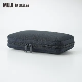 【MUJI 無印良品】聚酯纖維護照夾附網眼收納袋.黑/約22.5×12×3.5cm