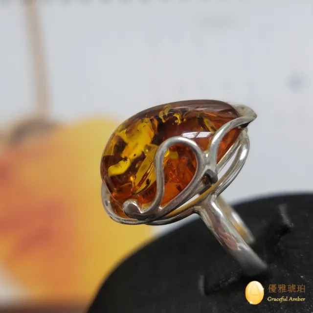 優雅琥珀 來自波羅地海自由凸圓形琥珀戒指 內含琥珀花透光優美 Momo購物網