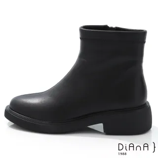【DIANA】4cm柔軟牛皮素色鉚釘內刷羊絨布顯瘦款馬汀短靴-率性自我(黑)