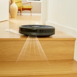 【iRobot】Roomba 678 掃地機器人內附虛擬牆1顆 4.5升氣炸鍋超值組(保固1+1年)