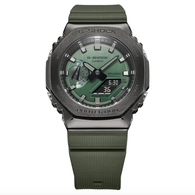 CASIO 卡西歐】G-SHOCK 時尚經典八角型農家橡樹金屬錶殼雙顯錶-軍綠(GM