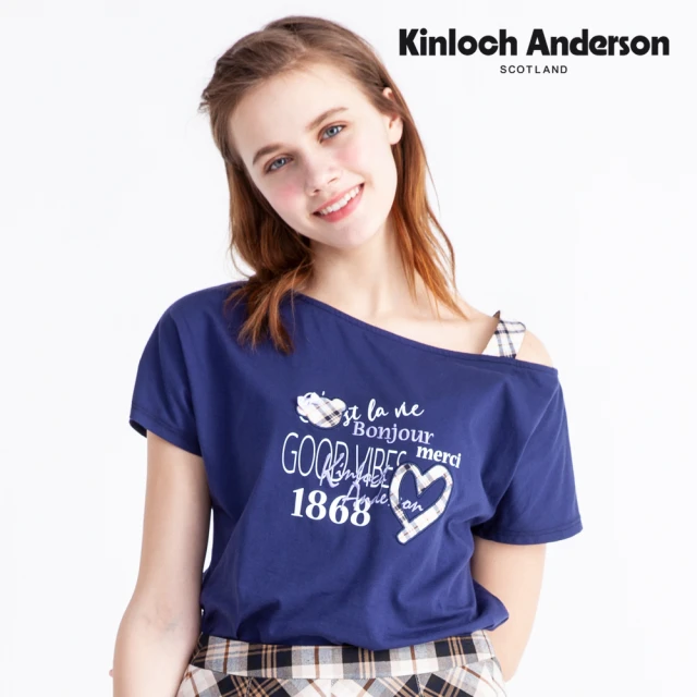 【Kinloch Anderson】金安德森女裝 斜肩短袖上衣 可愛格紋熊熊愛心肩帶連袖T恤 棉T KA108302355(寶藍)