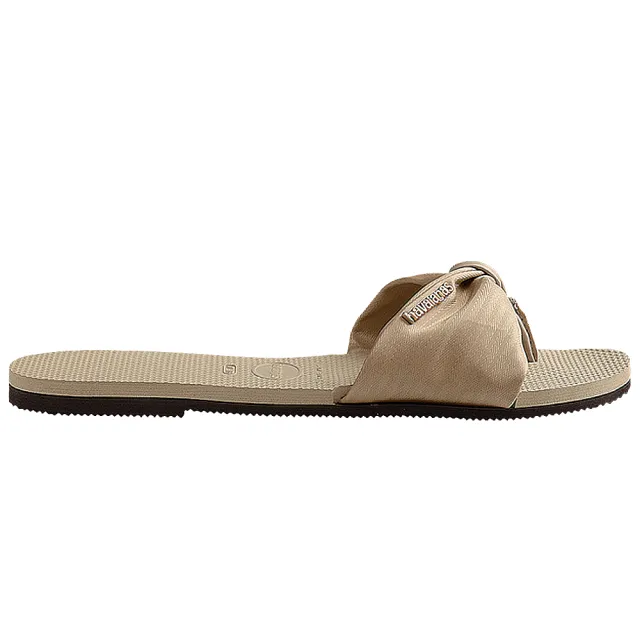 【havaianas 哈瓦仕】平底涼鞋 女鞋 拖鞋 緞面 巴西 You St Tropez Lush 沙灰色 4147010-0154W(哈瓦士)