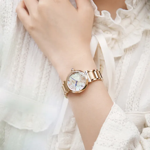 【CITIZEN 星辰】幸福鈴蘭 光動能 白蝶貝知性女錶 29.5mm(EM1073-85Y)