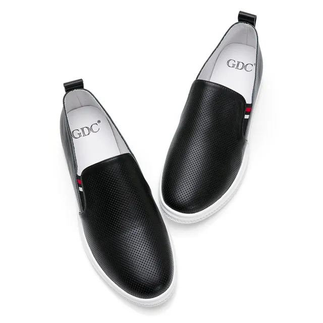 【GDC】經典基本素色百搭沖孔透氣舒適休閒鞋-黑色(126015-00)