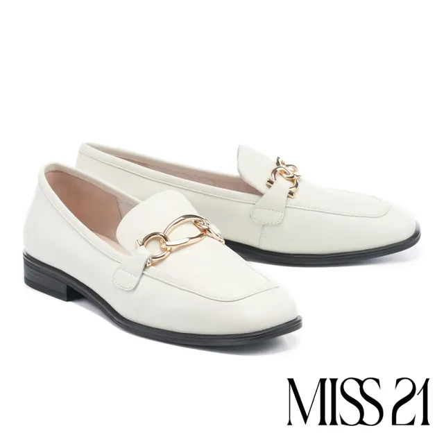 【MISS 21】時髦個性金屬鏈釦牛皮方頭樂福低跟鞋(米)