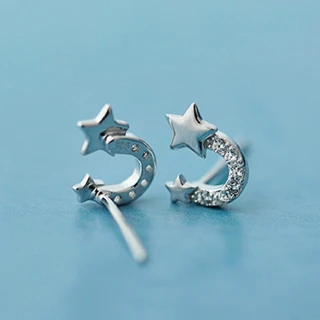 【Sayaka 紗彌佳】耳環 飾品 U型星星迷幻童話風格針式耳環