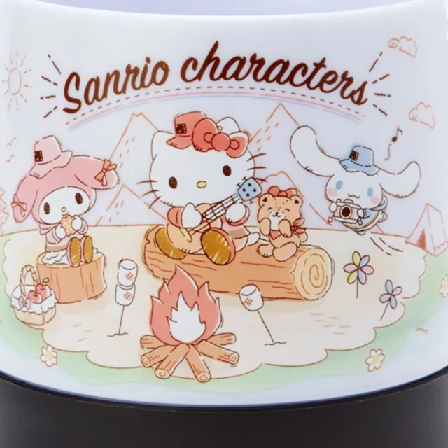 【小禮堂】Sanrio大集合 單耳塑膠杯 《機智露營生活》(平輸品)