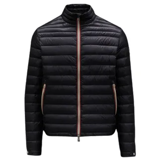 【MONCLER】男款 Daniel 短款輕量羽絨外套-黑色(1號USA-S、2號USA-M、3號USA-L、4號USA-XL、5號USA-XXL)