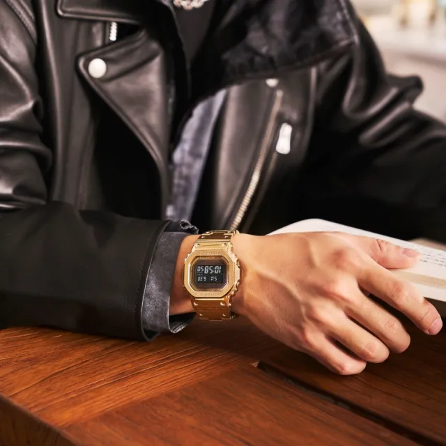 【CASIO 卡西歐】G-SHOCK 經典系列 全金屬 太陽能智慧 方形電子錶 金(GMW-B5000GD-9)