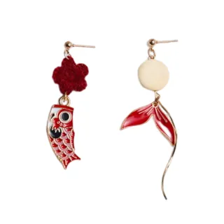 【Akiko Sakai】飛越的鯉魚旗不對稱造型耳環(生日 送禮 禮物)
