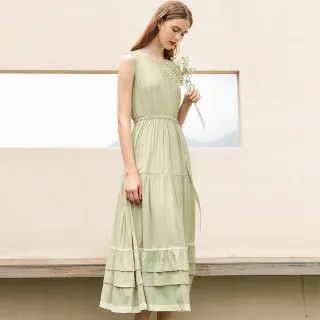 【OUWEY 歐薇】清新綠造型無袖腰帶蛋糕魚尾裙洋裝(淺綠色；S-L；3222397540)
