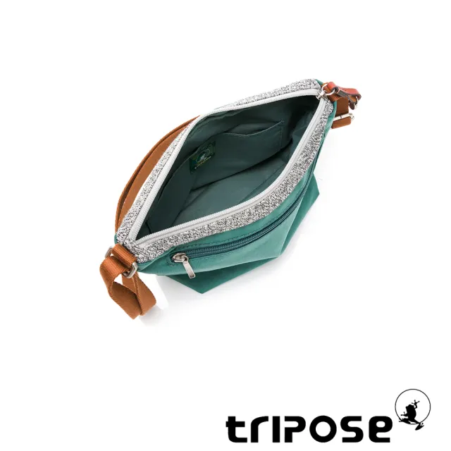 【tripose】漫遊系列三角斜背包(森林綠)