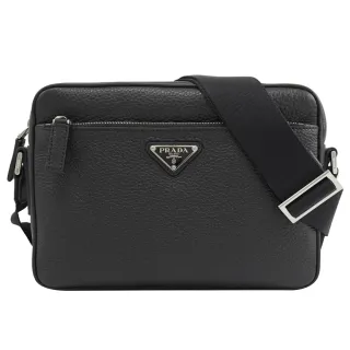 【PRADA 普拉達】經典三角LOGO荔枝牛皮寬背帶方包斜背包(黑)