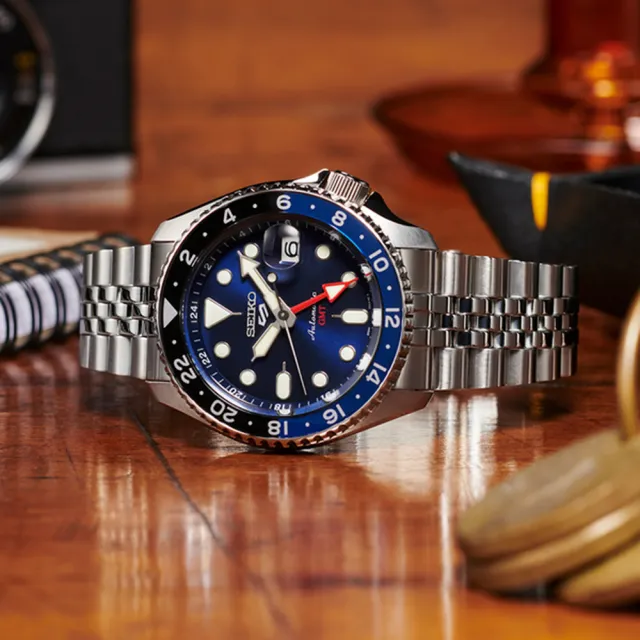 【SEIKO 精工】5 Sports經典SKX GMT 不鏽鋼帶 黑水鬼款(三款可選 綜合賣場 均一價)