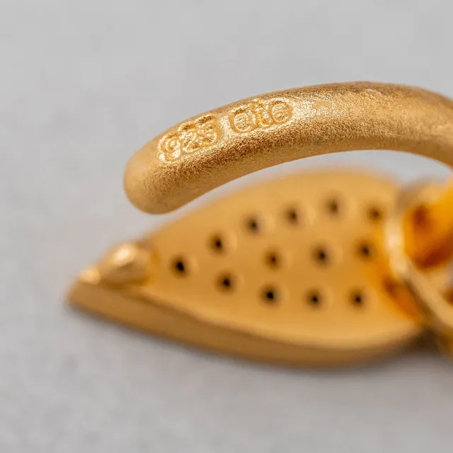 【ete】巴洛克珍珠寶石墜飾C型夾式耳環(金色)