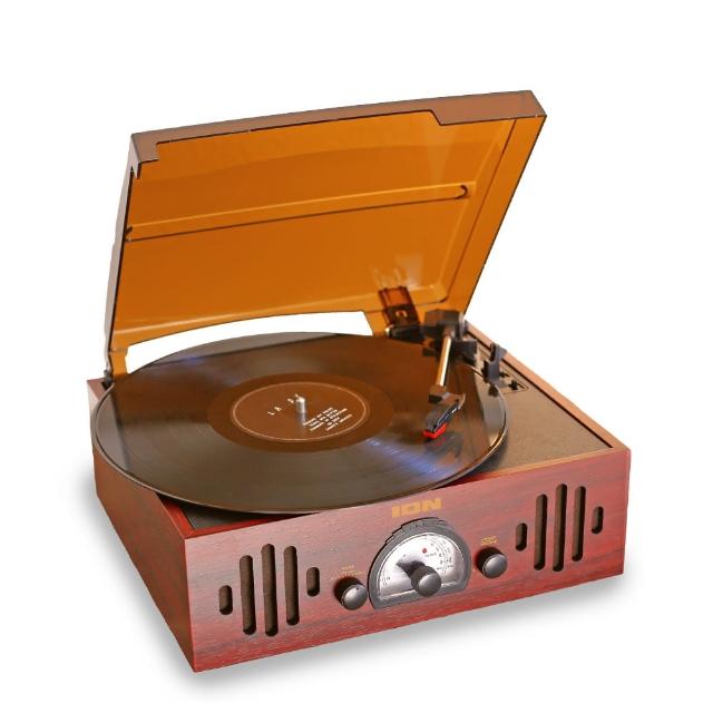 ION Audio Trio LP neo 是一款經典木製黑膠唱盤播放器，採用優質木料材質，尺寸為270 x 320 x 110 mm，重量僅2.26 kg，適合居家使用。支援33/45/78rpm唱盤速度，電力需求100-120V~ 50/60Hz，並取得BSMI許可字號R37491，確保安全可靠。完美重現復古音樂魅力，讓您輕鬆享受黑膠唱片的高品質音效，是音樂愛好者的理想選擇。