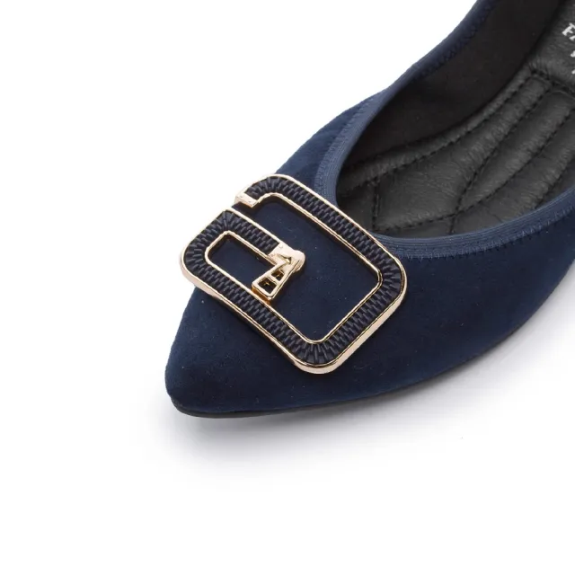 【FAIR LADY】我的旅行日記-口袋版 法式精緻G飾釦尖頭平底鞋(深藍、502423)