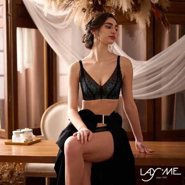 【LadyMe】法式低喃-夜幕黑 A-E罩杯(無鋼圈內衣成套)