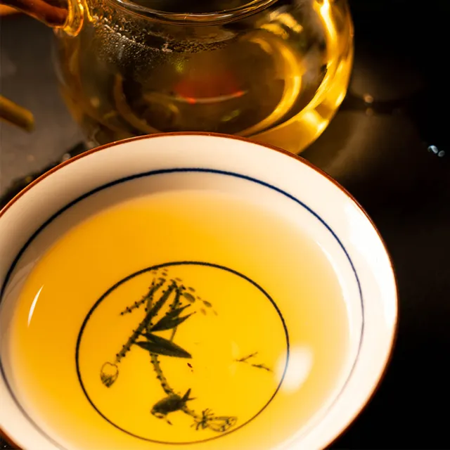 【盛嘉源】易武正山茶廠 2013 昔歸(普洱茶   生茶 357g)