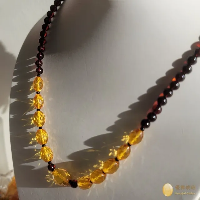 【優雅琥珀】來自波羅地海 鑽面金珀與紅珀圓珠項鍊(鑽面切割之金珀與紅珀圓珠 雙色琥珀項鍊)