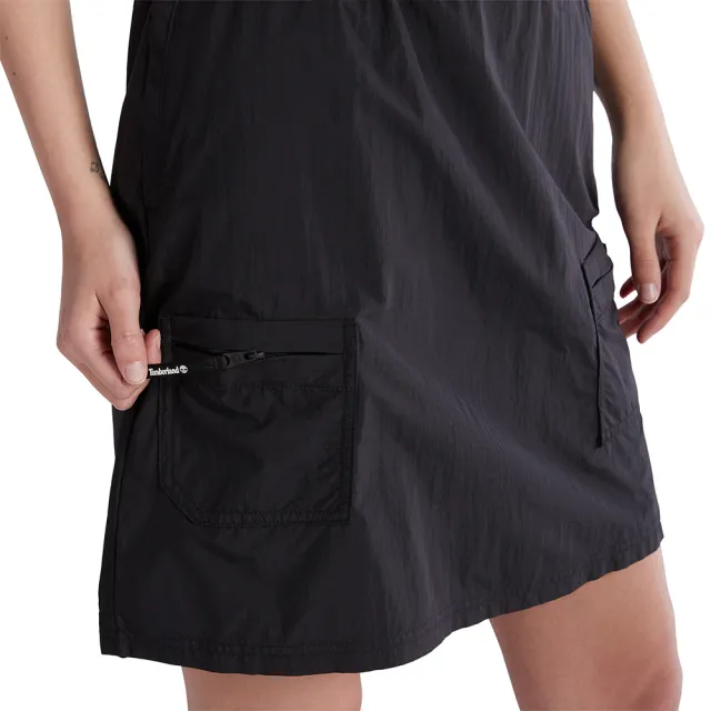 【Timberland】女款黑色輕量防水戶外短裙(A5WZD001)