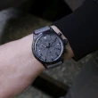 【TIMEX】xTODD SNYDER聯名限量Waterbury 雙眼計時腕錶-灰/42mm/TXTW2R13200