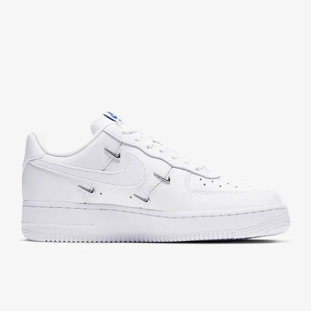 【NIKE 耐吉】休閒鞋 運動鞋 WMNS AIR FORCE 1 07 LX 女鞋 白(CT1990100)