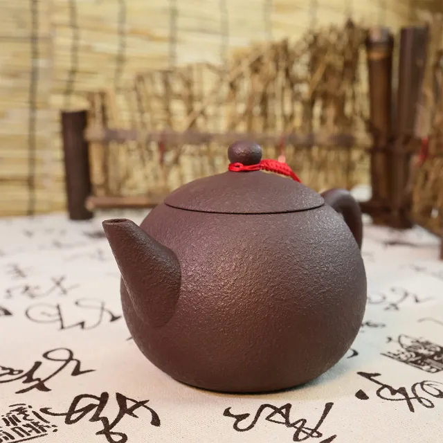 【台灣製造 鶯歌陶藝之美】柚皮大圓珠壺 300ml(茶具 茶壺朱泥 圓珠 西施 紫砂 段泥 泡茶壺 茶杯)