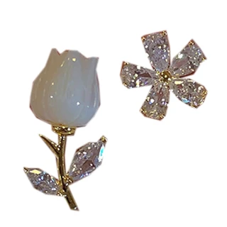【ANGEL】古典玫瑰園貝殼晶鑽不對襯耳環(金色)