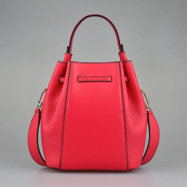 【FURLA 芙拉】FURLA MIASTELLA壓印LOGO內裡撞色設計小牛皮抽繩束口手提斜背水桶包(迷你/火焰紅x桃紅)