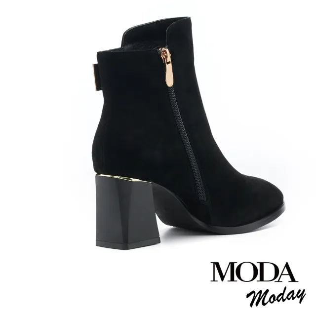 【MODA Moday】時尚品味金屬方釦帶羊麂皮高跟短靴(黑)