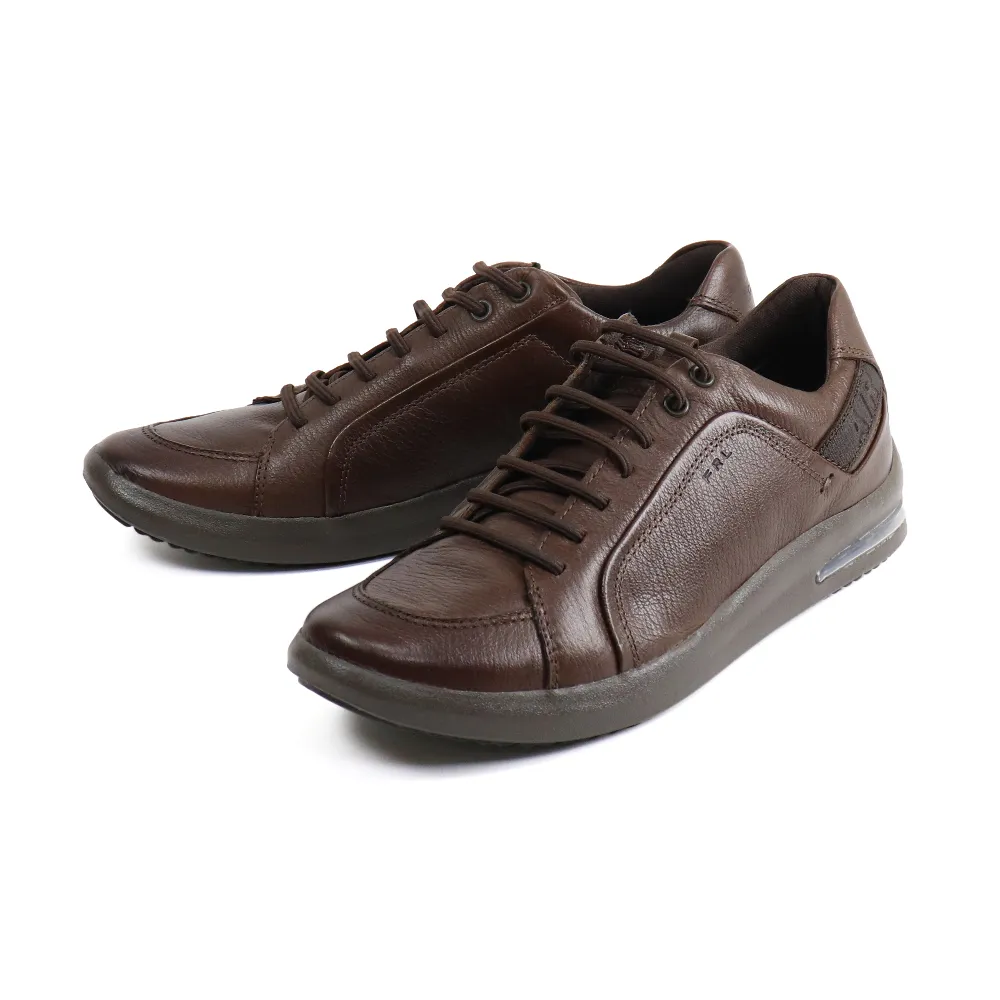 【Ferricelli】荔枝紋綁帶平底氣墊休閒鞋 深棕色(F56611-DBR)