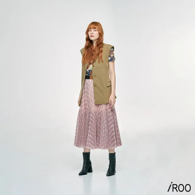 【iROO】軍裝風背心式外套