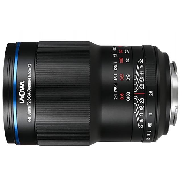 Laowa 老蛙 58mm F2.8 CA-Dreamer Macro 2x 是專業微距鏡頭,具備 2x 放大倍率及 18.3cm 最近對焦距離,適合 Canon RF、Nikon Z、L-Mount、Sony E 相機。採用 11 組 14 枚鏡片設計,包括 3 枚 ED 鏡片與 3 枚高折射率鏡片,提供 F2.8 恆定光圈及 40.9° 視角,完美捕捉人像與微距細節。重量僅 595g,直徑 74mm x 長度 117mm,13 片光圈葉片確保柔美散景,手動對焦系統精準操作,67mm 濾鏡尺寸,36 個月保固,公司貨正品。 LOWA老蛙 58mm F2.8 CA-Dreamer Macro 2x