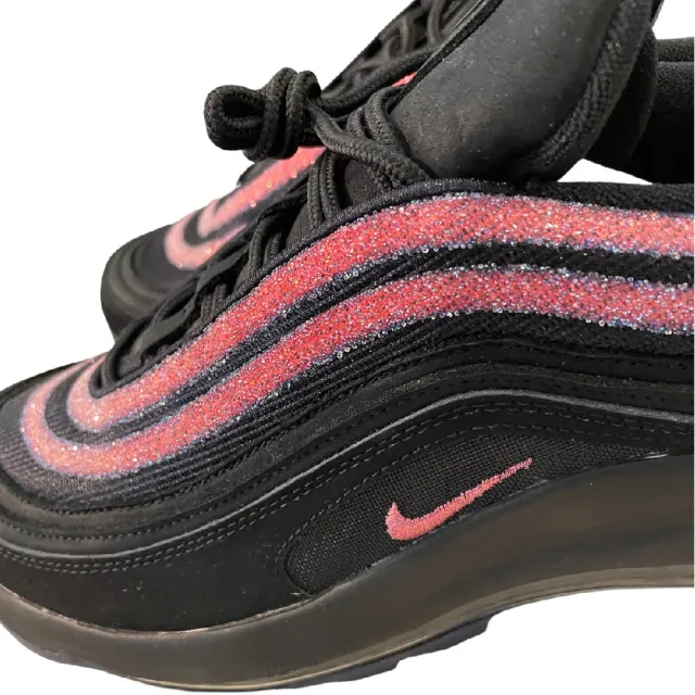 【NIKE GOLF】Air Max 97 高爾夫球鞋(粉紅色施華洛世奇水晶鑲嵌版本)