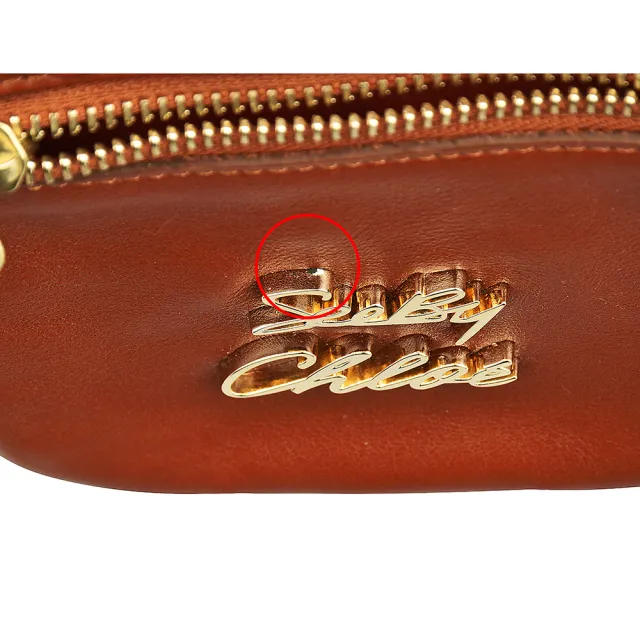 【See by Chloe’】SBC See By Chloe經典金字LOGO雙功能外袋皮革拉鍊手提肩背包(展示品/駝)