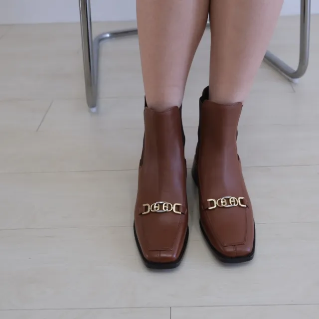 【WYPEX】金屬飾釦真皮短靴女 真皮切爾西短靴女低跟短靴(2色)