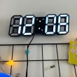 【寶盒百貨】韓國爆款LED電子鬧鐘 黑殼白字 ins簡約數字掛鐘(3D牆面立體時鐘 USB插電夜光鬧鐘)