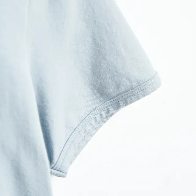 【SOMETHING】女裝 LOGO印花Ｕ領短袖T恤(淡藍色)