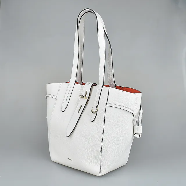 【FURLA 芙拉】FURLA NET燙金LOGO牛皮釦式肩背包(中/棉花糖白)