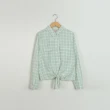 【CUMAR】襯衫領開襟綁帶長袖上衣(藍 白 綠/魅力商品)