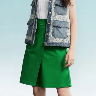 【OUWEY 歐薇】時髦帥氣造型排釦裙片棉質褲裙(綠色；S-L；3232162410)