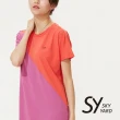 【SKY YARD】網路獨賣款-潮流撞色拼接印花洋裝長版上衣(紫紅)