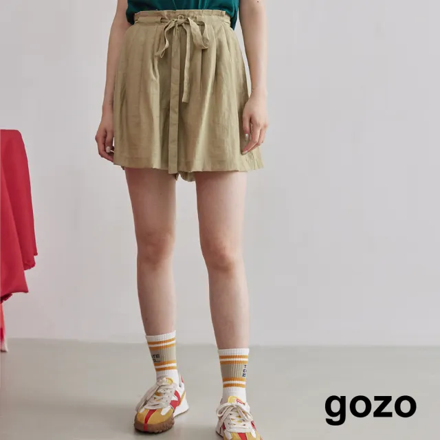 【gozo】輕薄打褶綁帶寬鬆短褲(兩色)