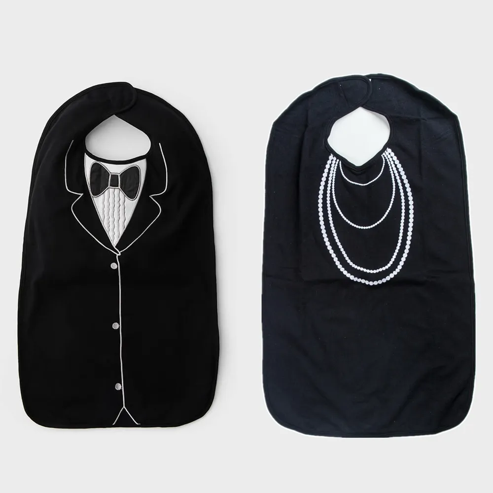 【Frenchie Mini Couture】黑色燕尾服/珍珠項鍊成人防水圍兜禮盒(銀髮/高齡/老人/樂齡/照護)
