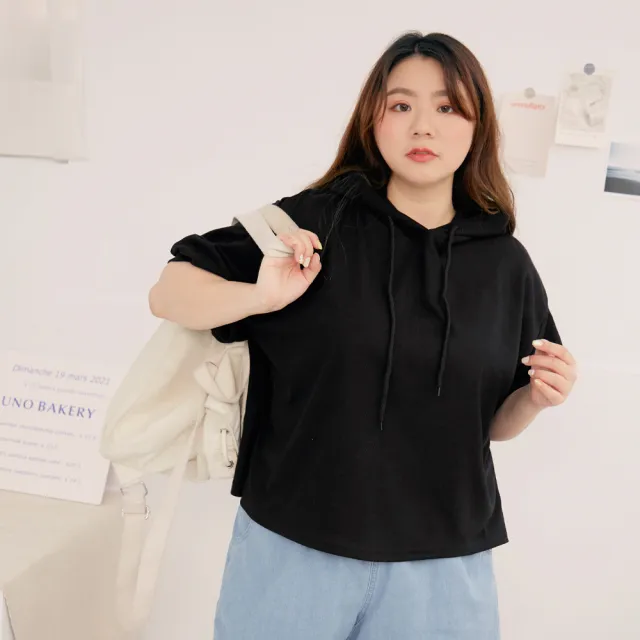 【OB 嚴選】綁帶連帽側開岔拋袖落肩上衣 《AB18233》