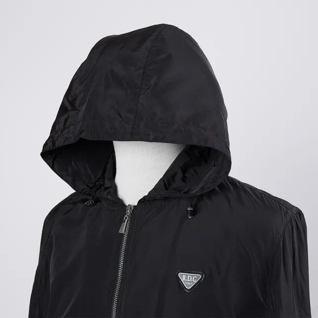 【ROBERTA諾貝達】男裝 韓國素材 休閒活力連帽夾克(黑)